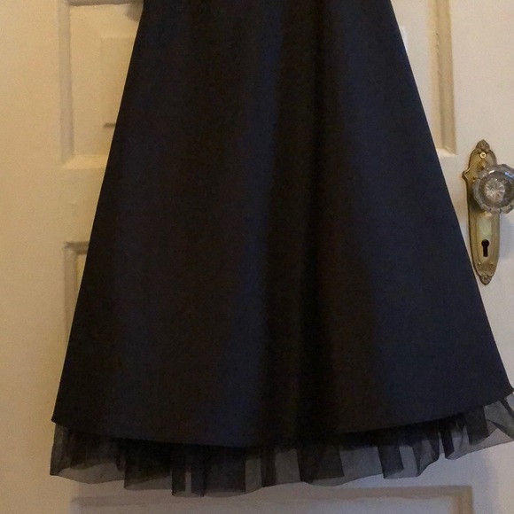 Party dress - Picture 3 of 8